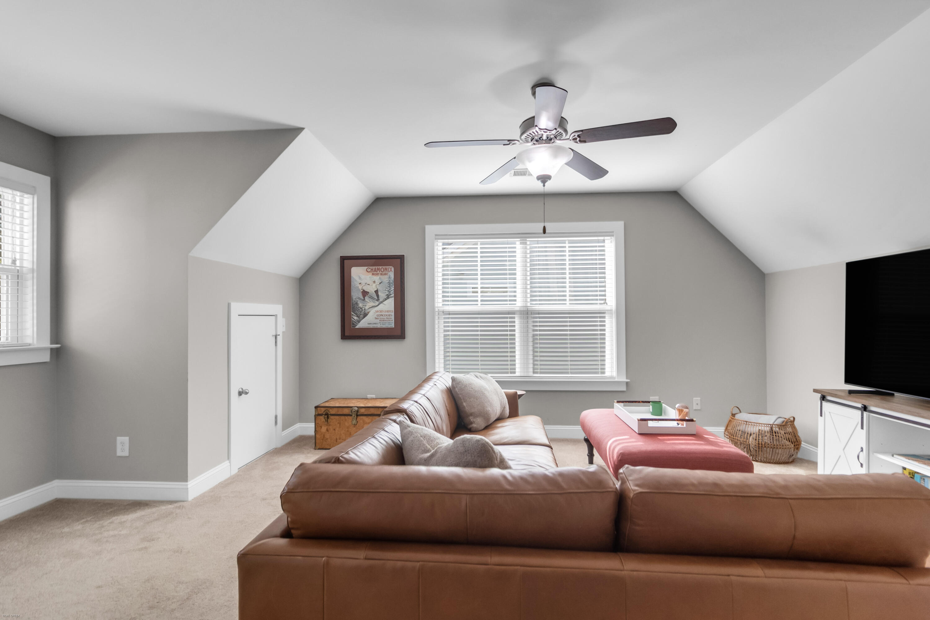 949 Dills Bluff Road