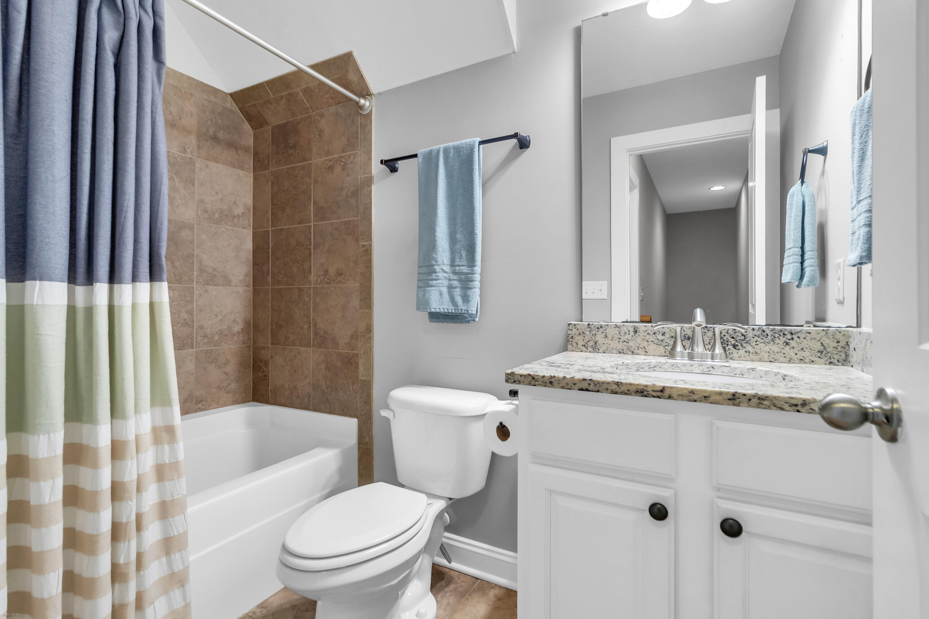 949 Dills Bluff Road