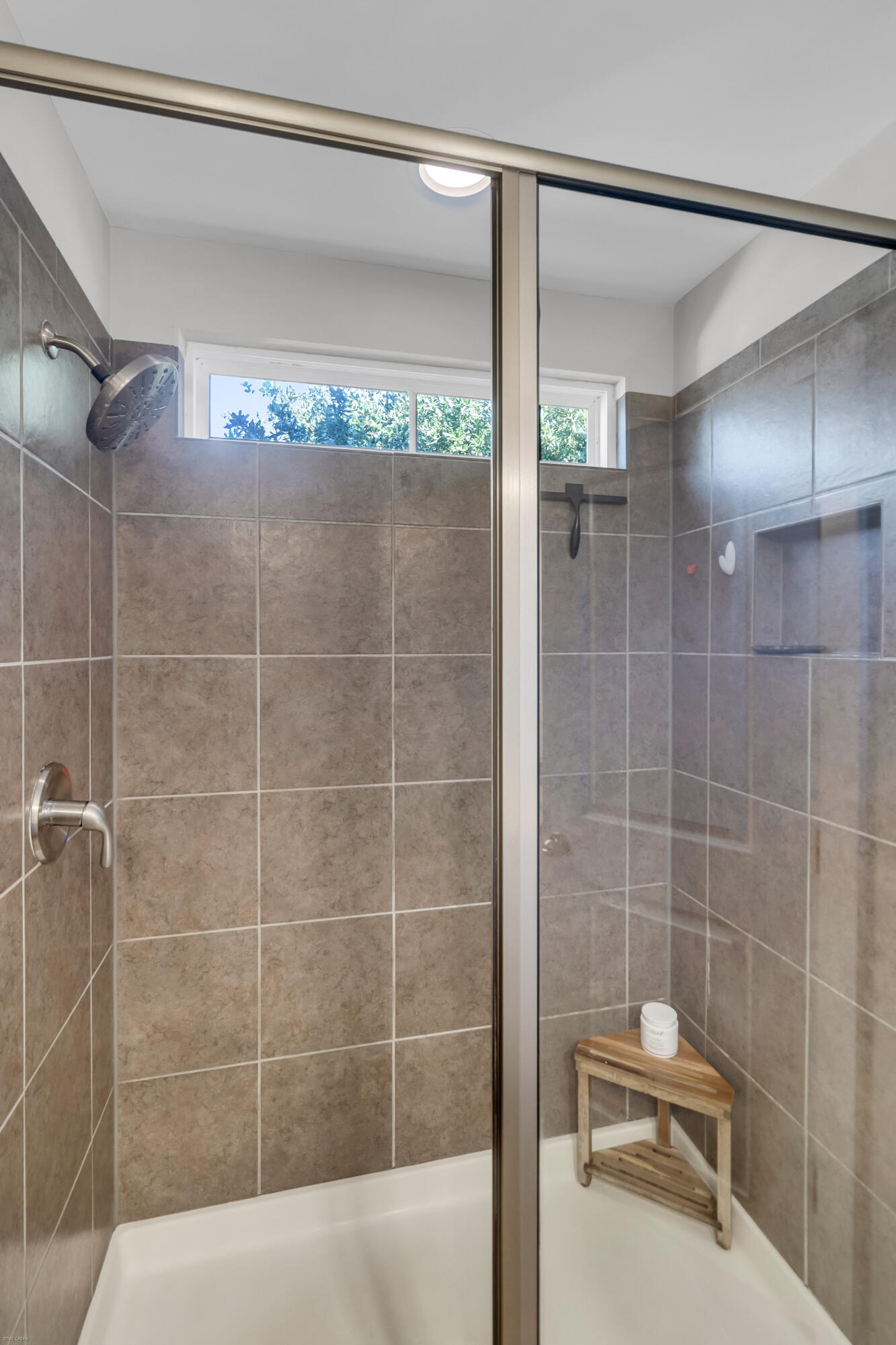 949 Dills Bluff Road