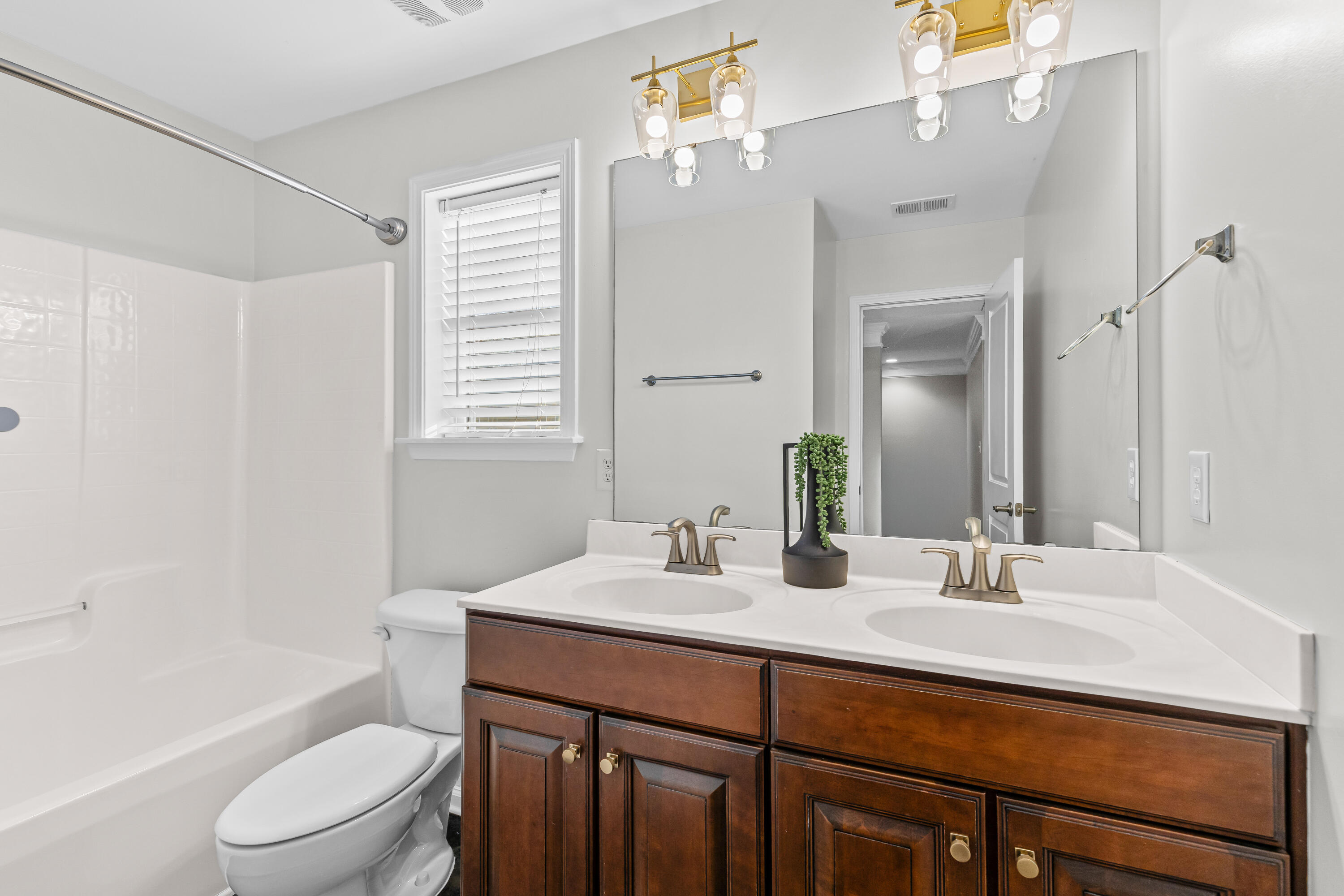 1753 Wellstead Street