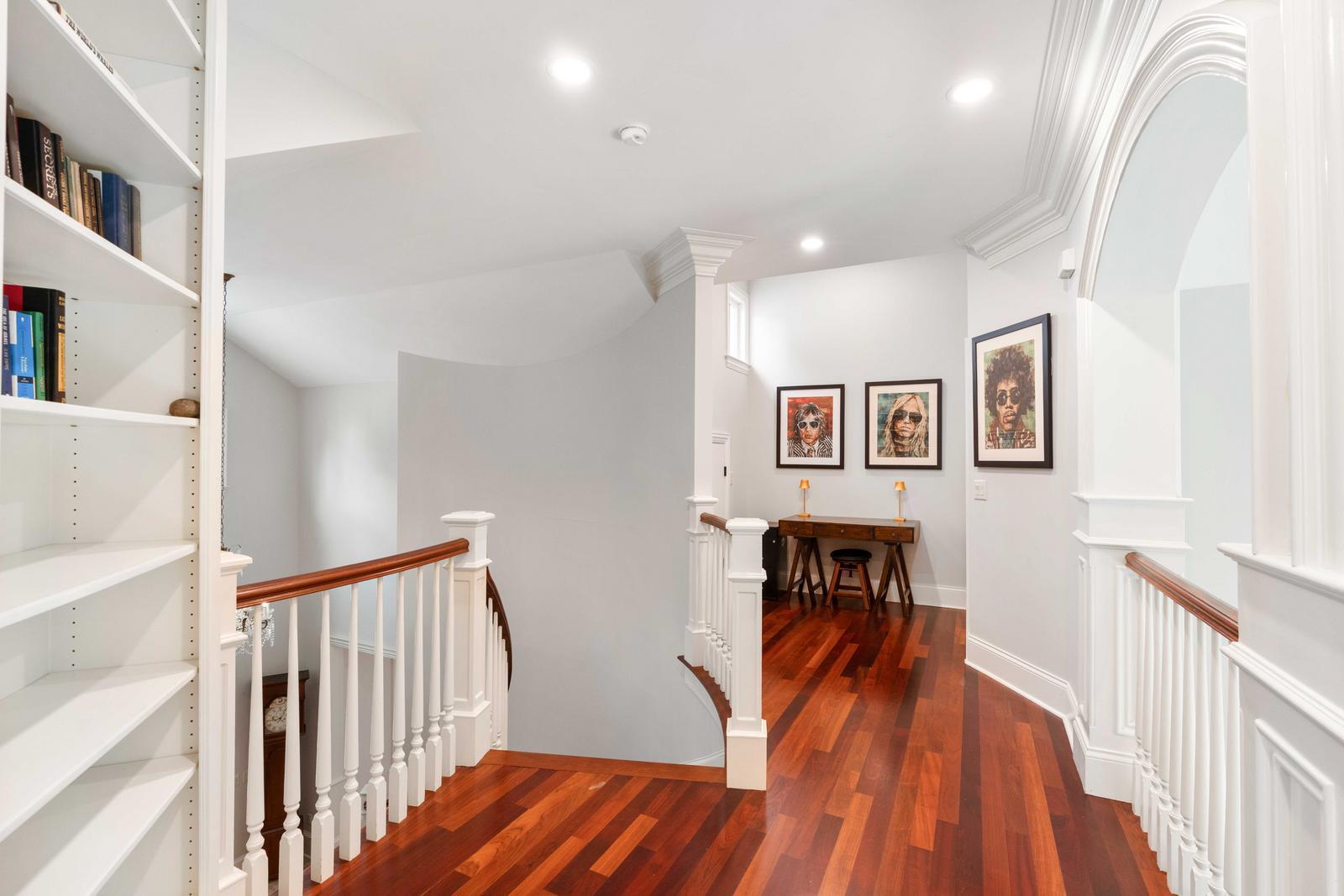 301 Indigo Bay Circle