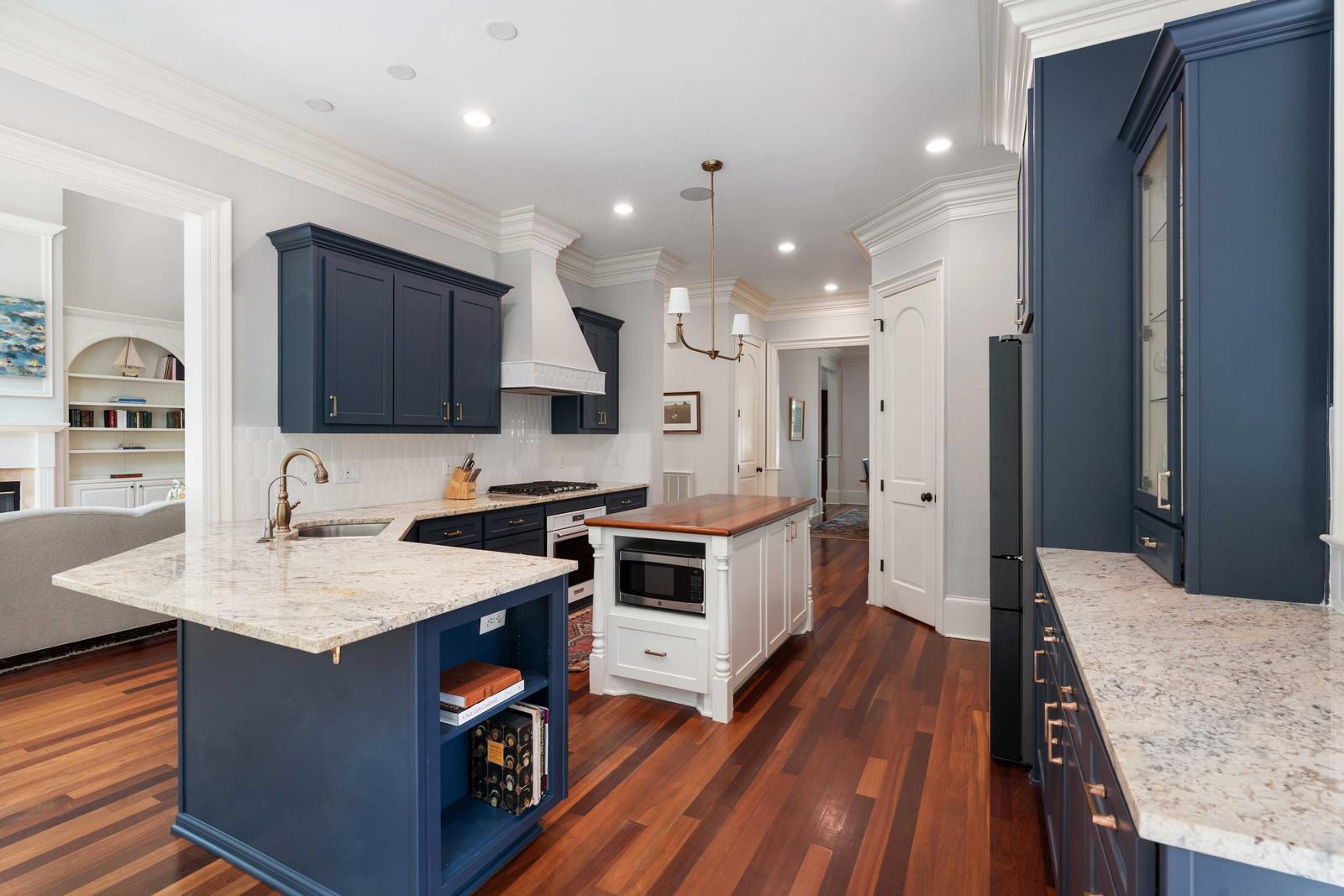 301 Indigo Bay Circle