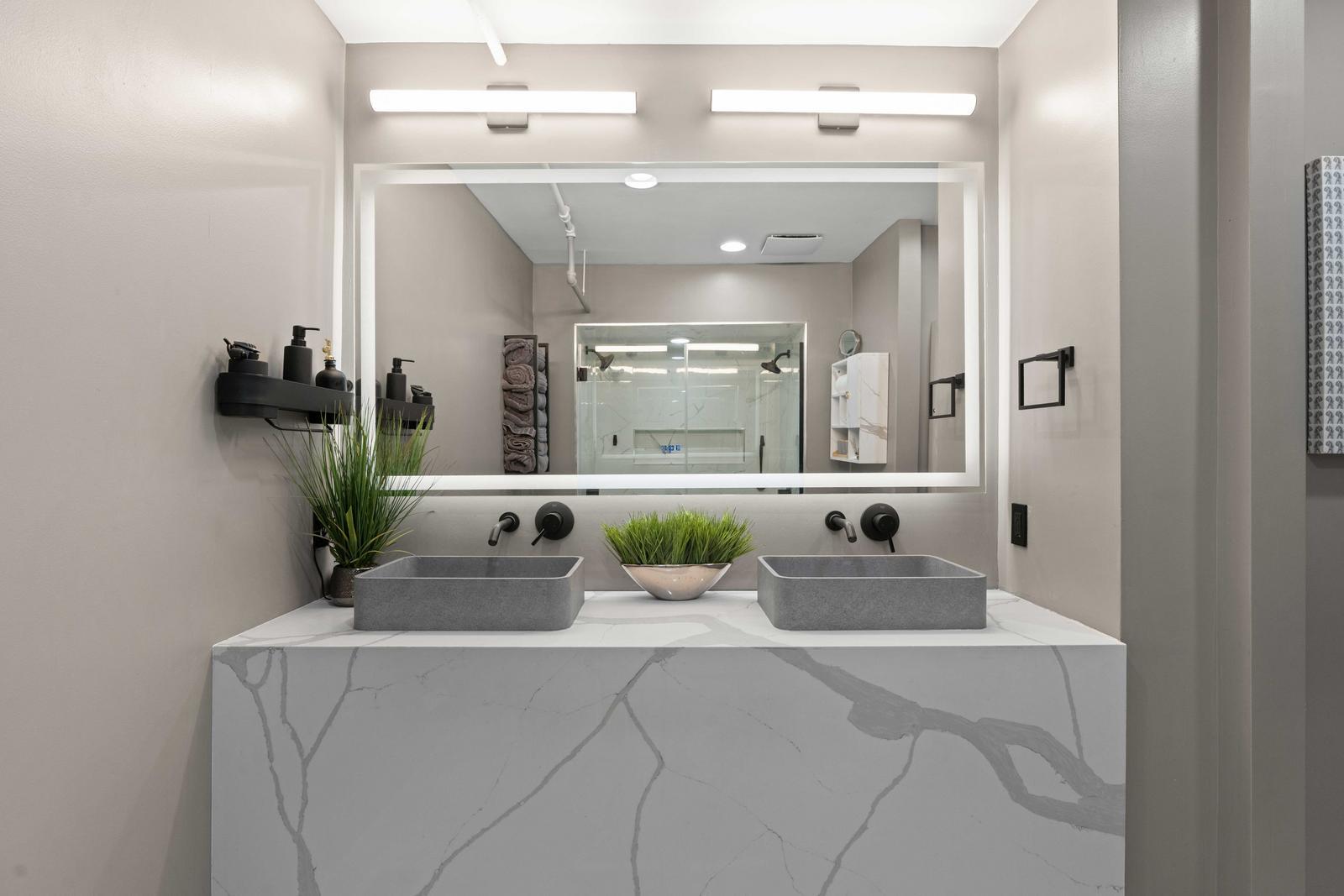 517 King Street Apt 11