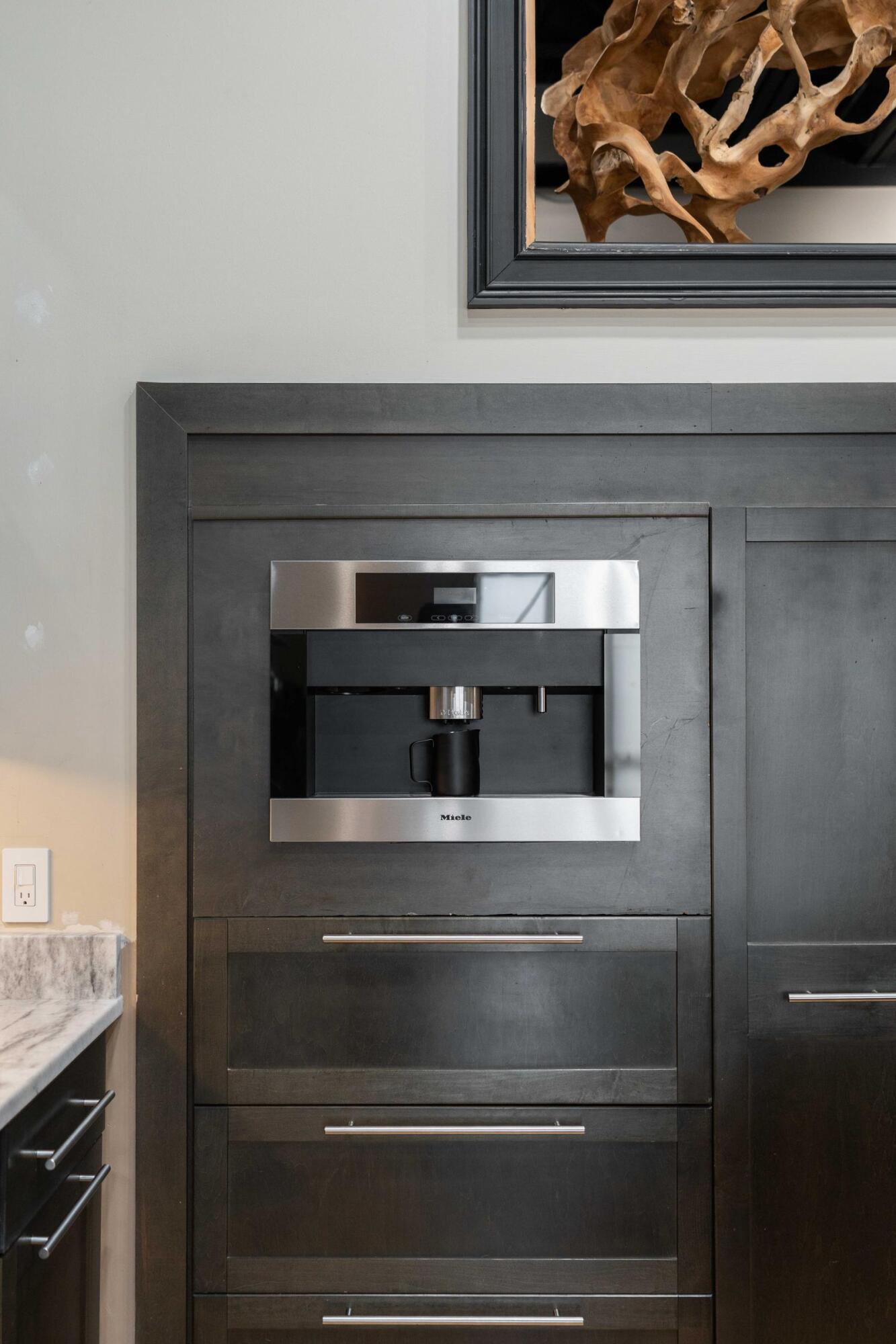 517 King Street Apt 11