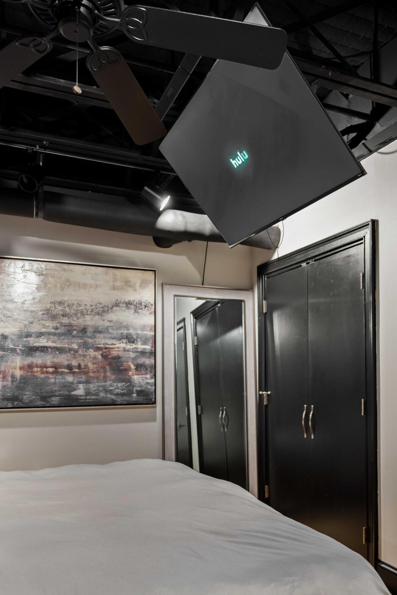 517 King Street Apt 11