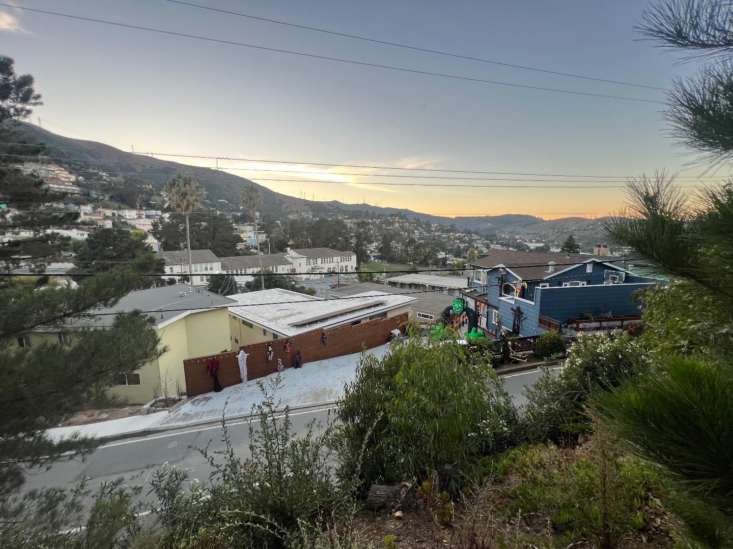 737 San Bruno Avenue Unit: 2