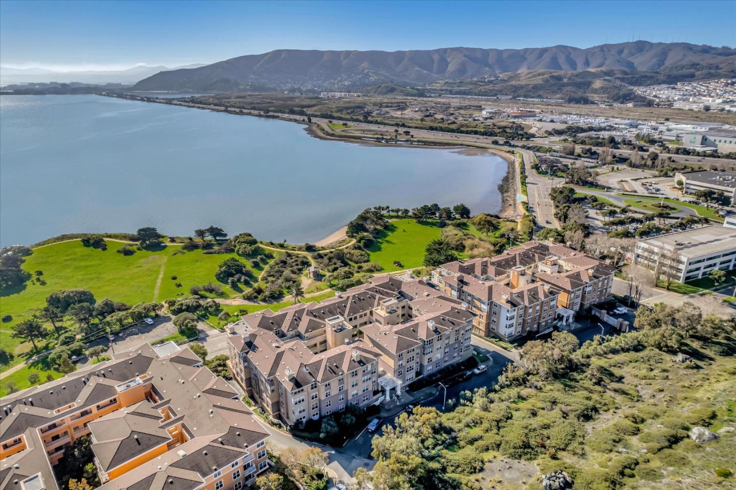 101 Crescent Way Unit: 2412