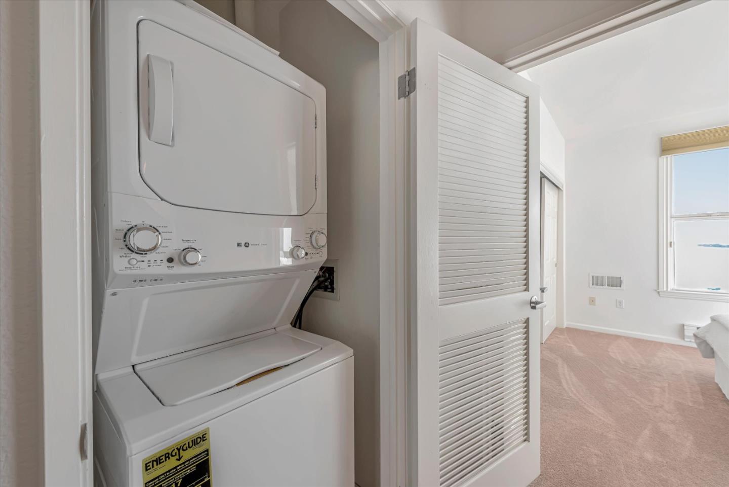 101 Crescent Way Unit: 2412