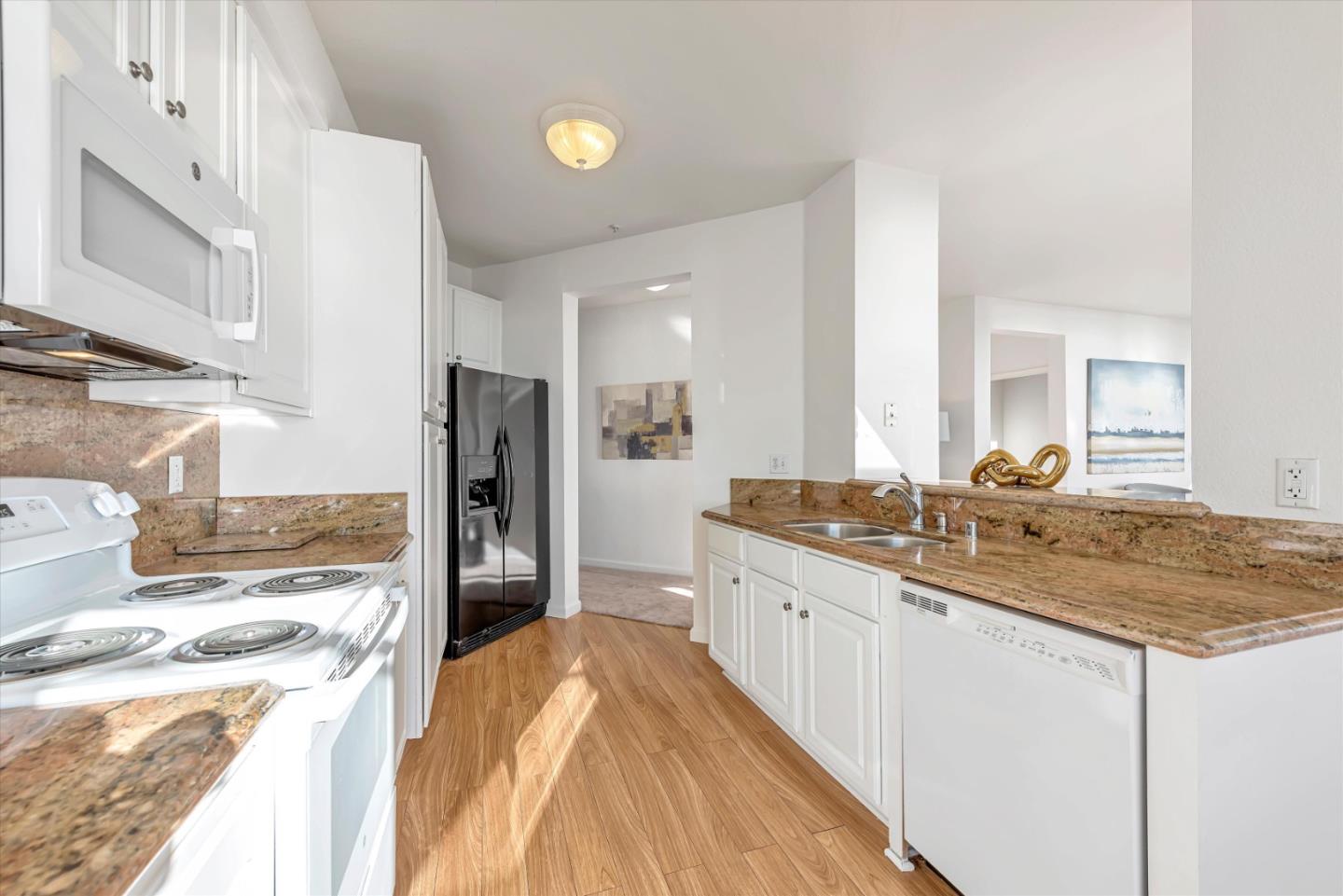 101 Crescent Way Unit: 2412