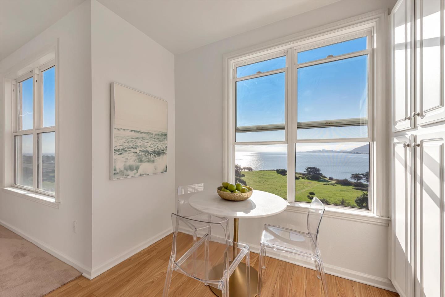 101 Crescent Way Unit: 2412