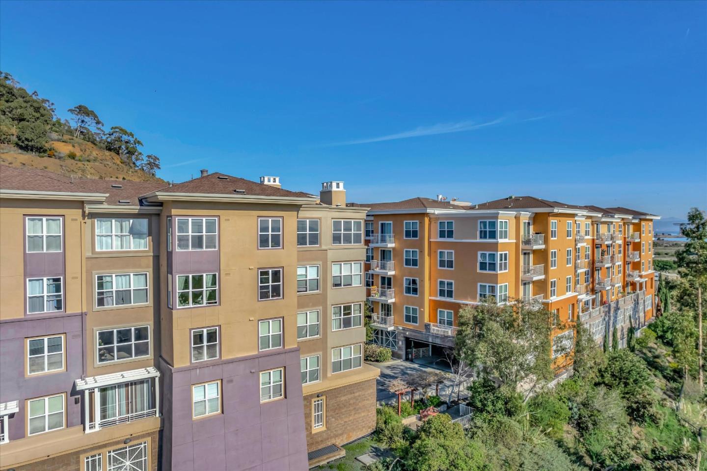 101 Crescent Way Unit: 2412