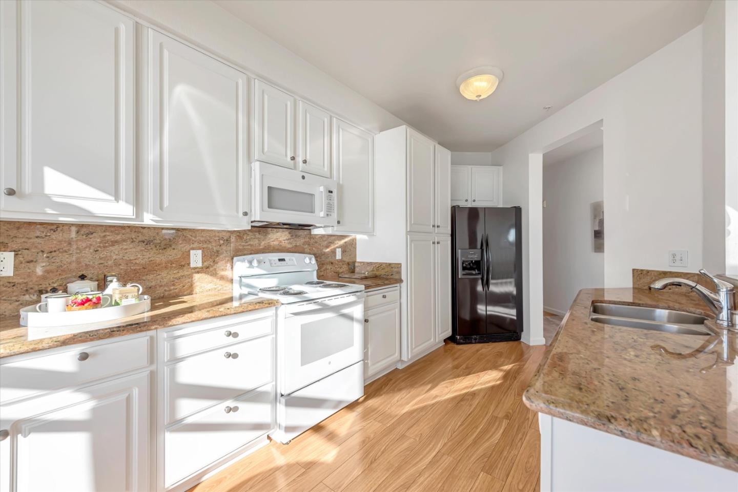 101 Crescent Way Unit: 2412