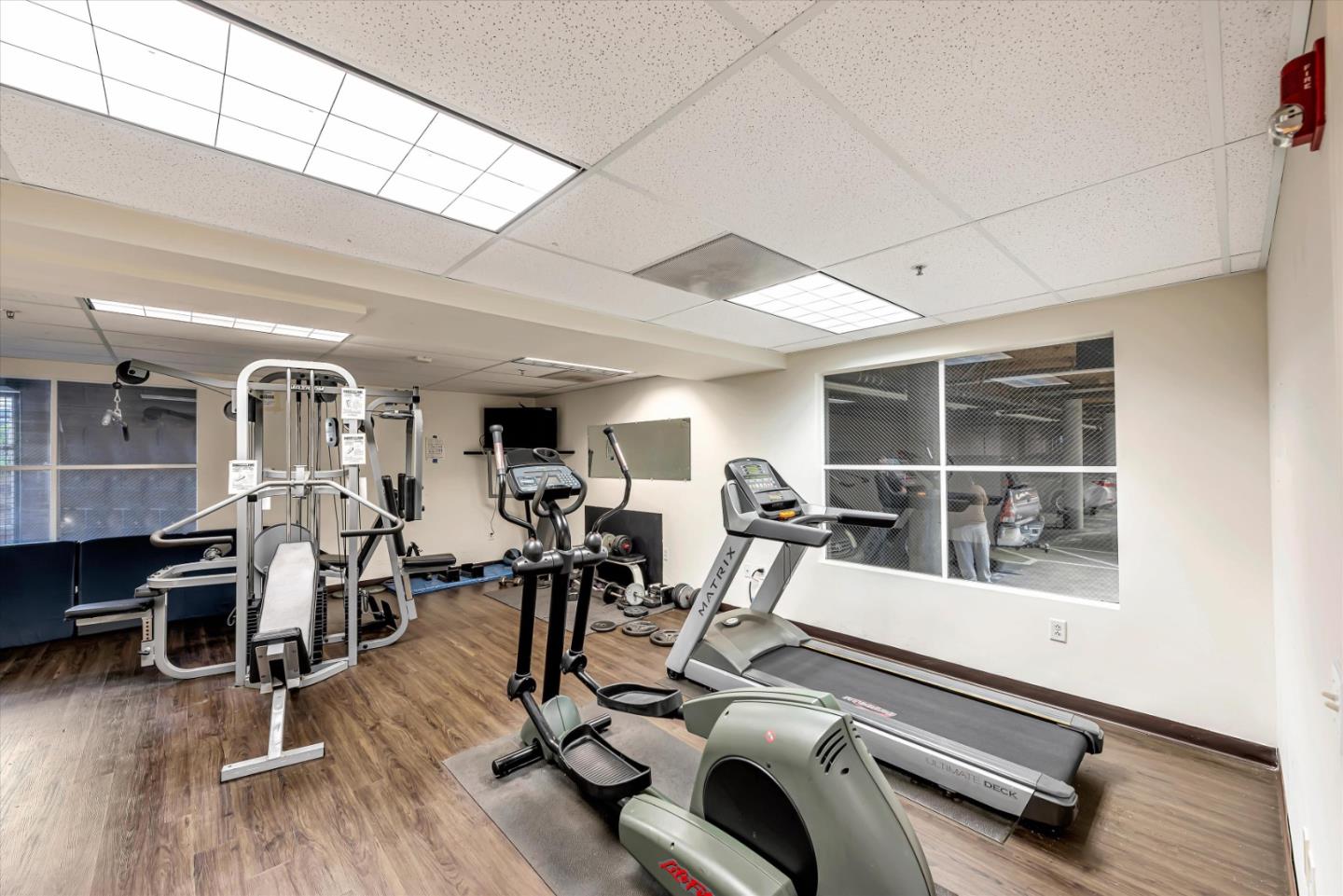 101 Crescent Way Unit: 2412