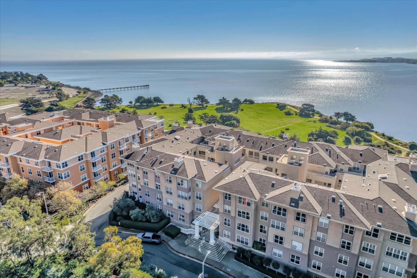 101 Crescent Way Unit: 2412