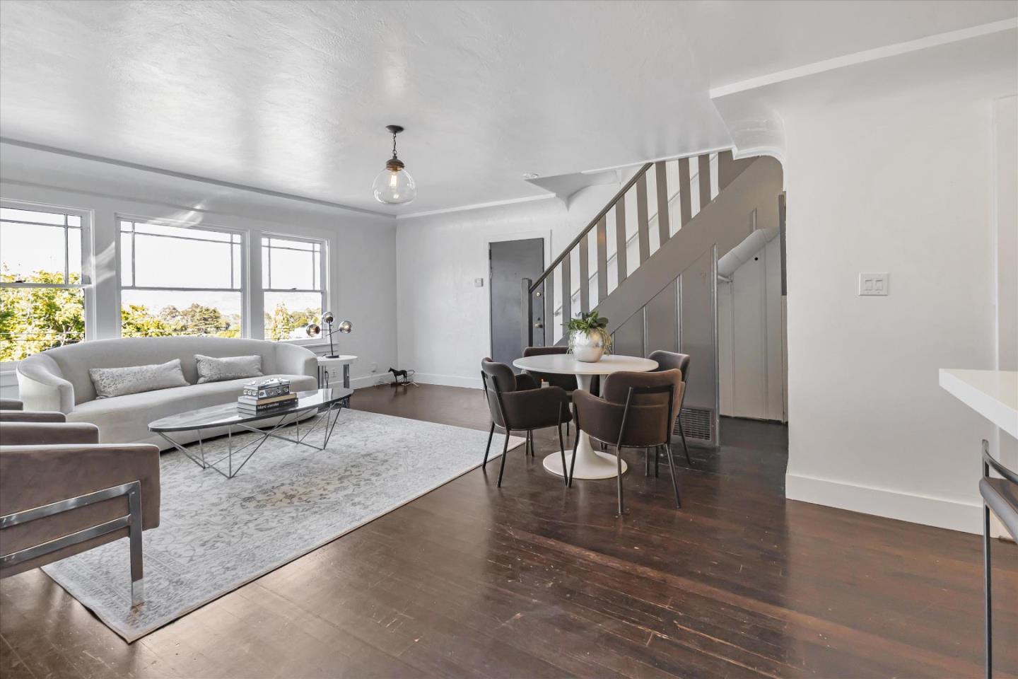 347 Alvarado ST