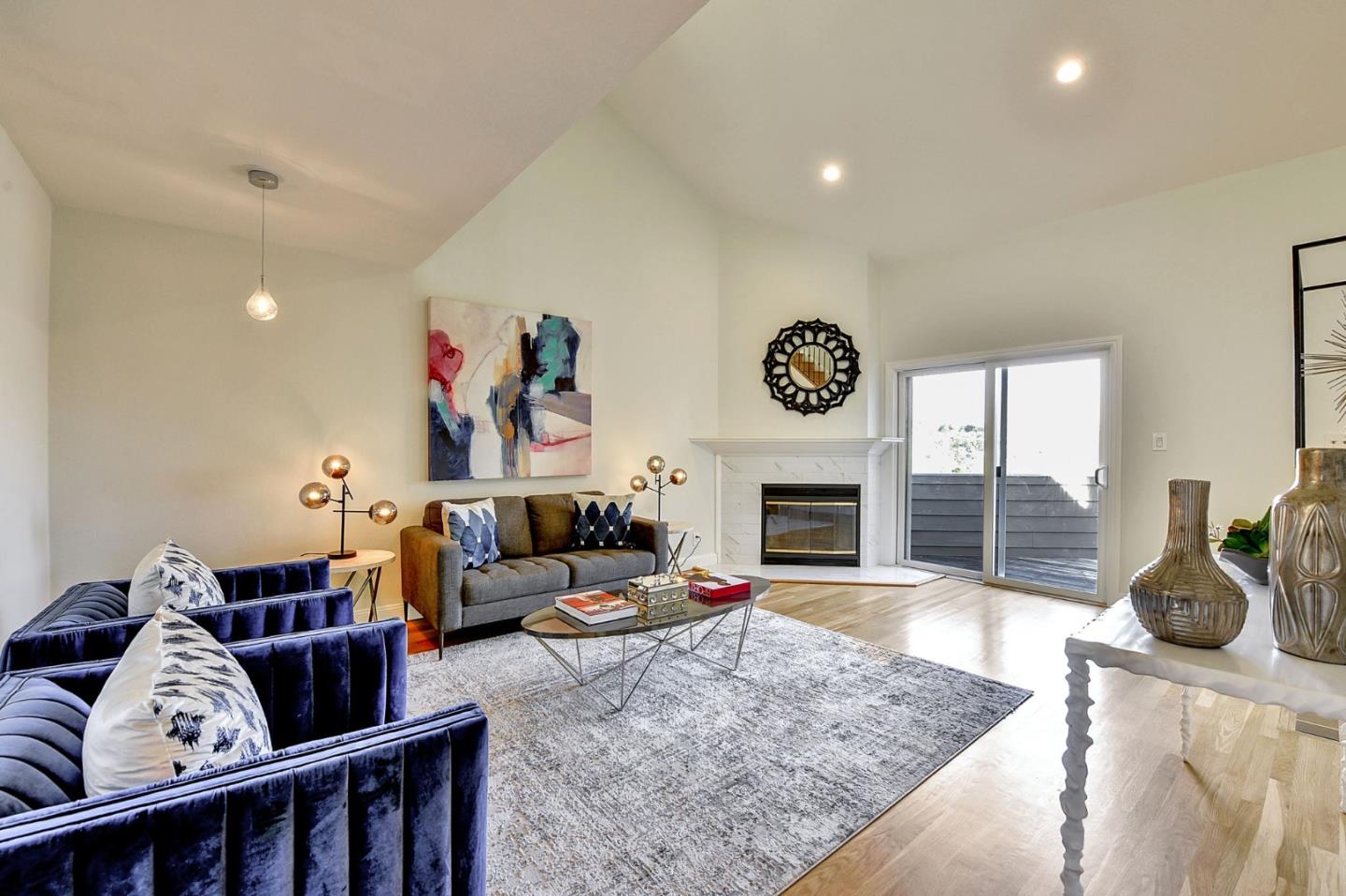 1117 Humboldt RD