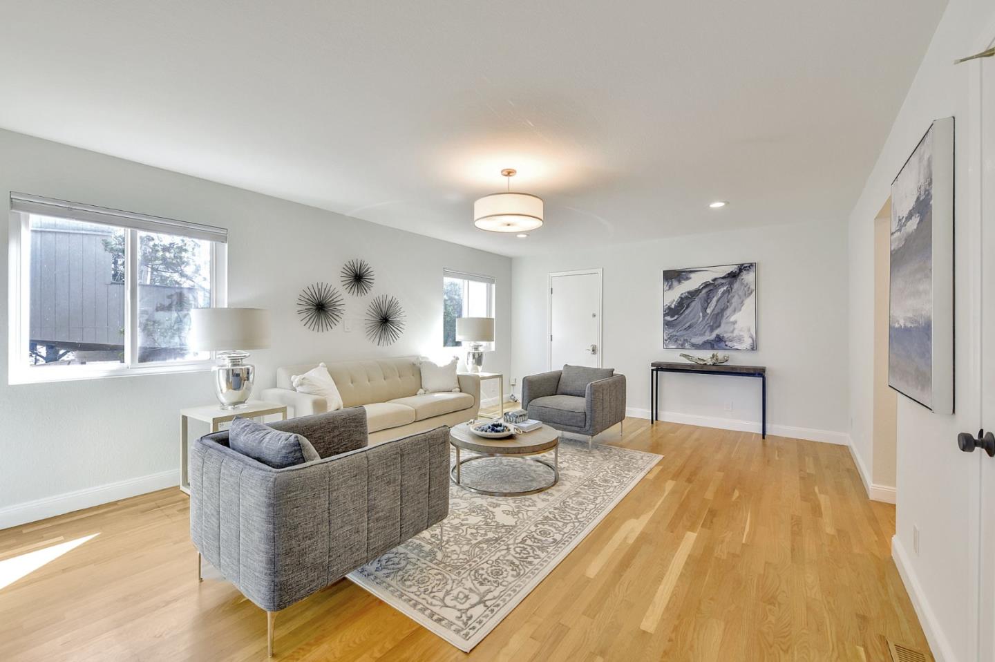 1117 Humboldt RD