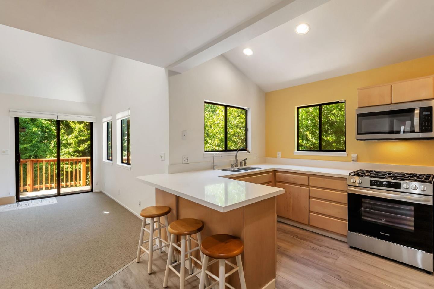 21 San Benito Road