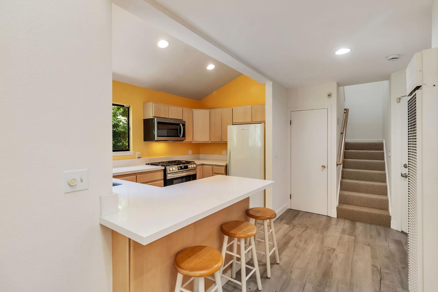 21 San Benito Road