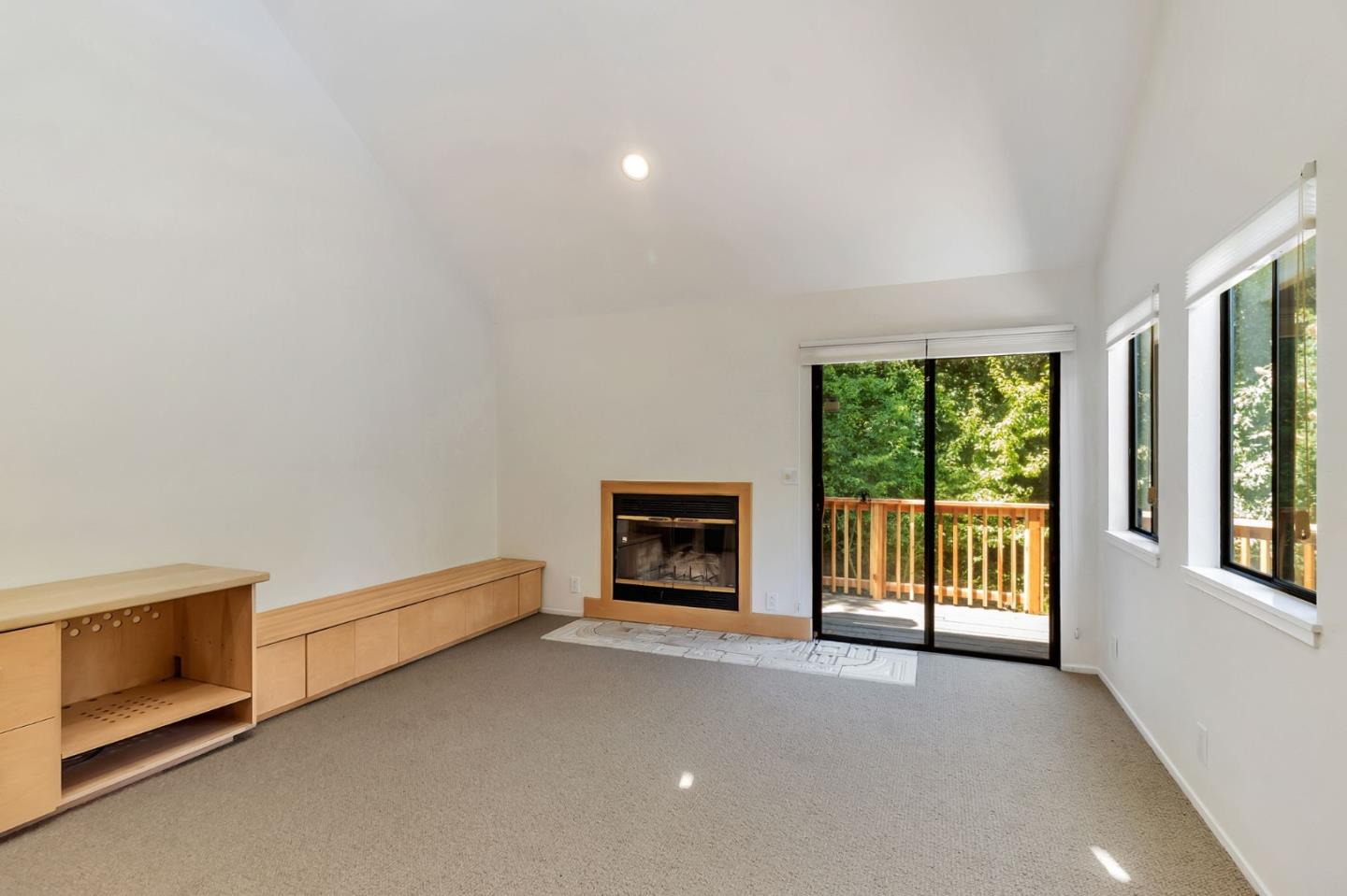 21 San Benito Road