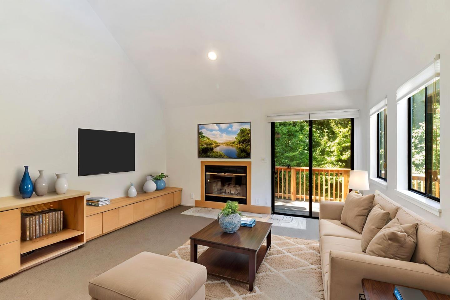 21 San Benito Road