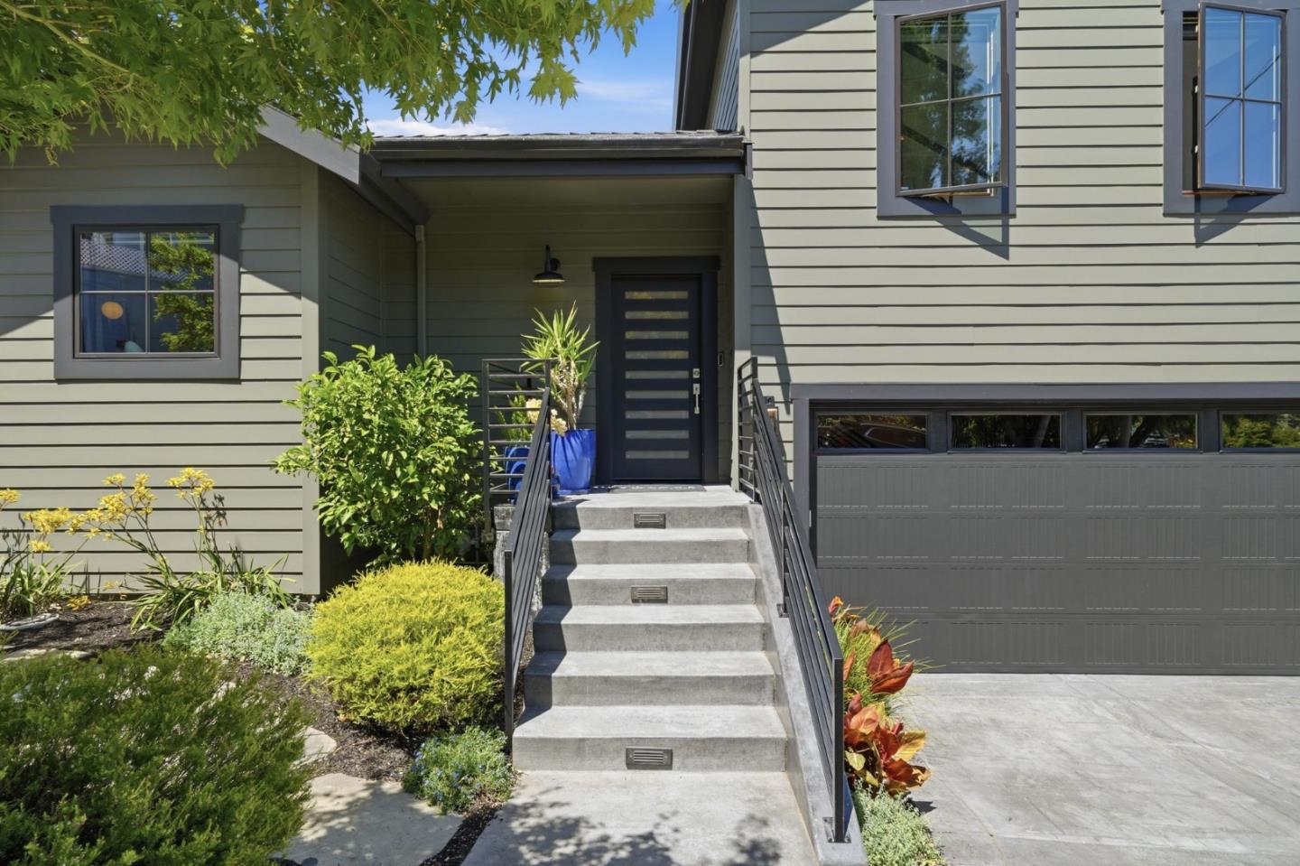 524 Klamath Street