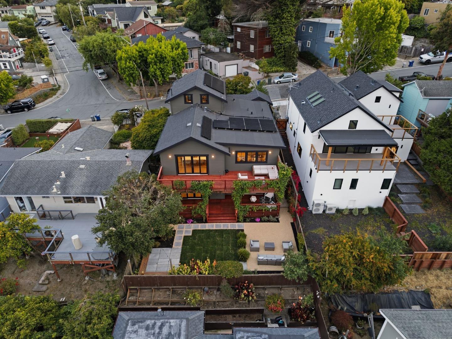 524 Klamath Street