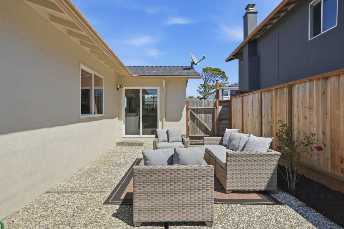 245 Castleton WAY