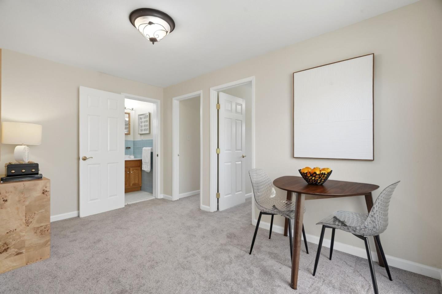 245 Castleton WAY