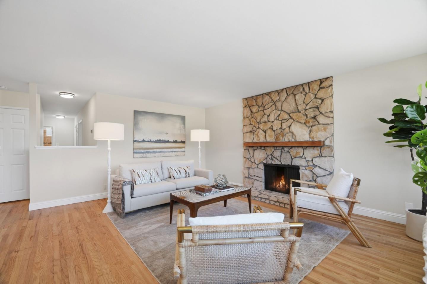 245 Castleton WAY