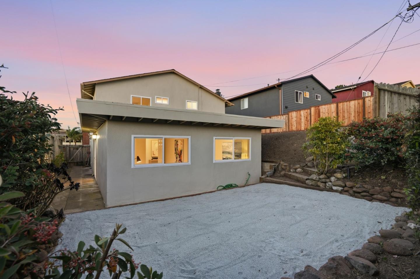 245 Castleton WAY