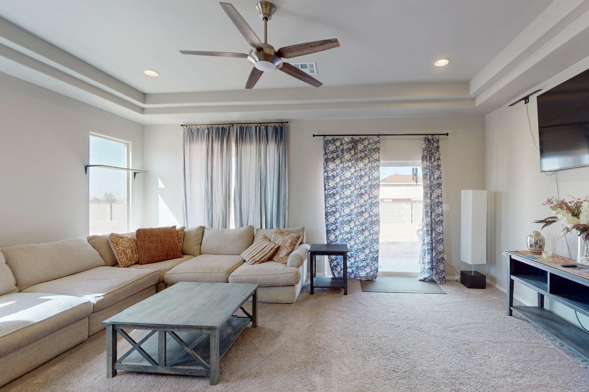 13 Enebro Place