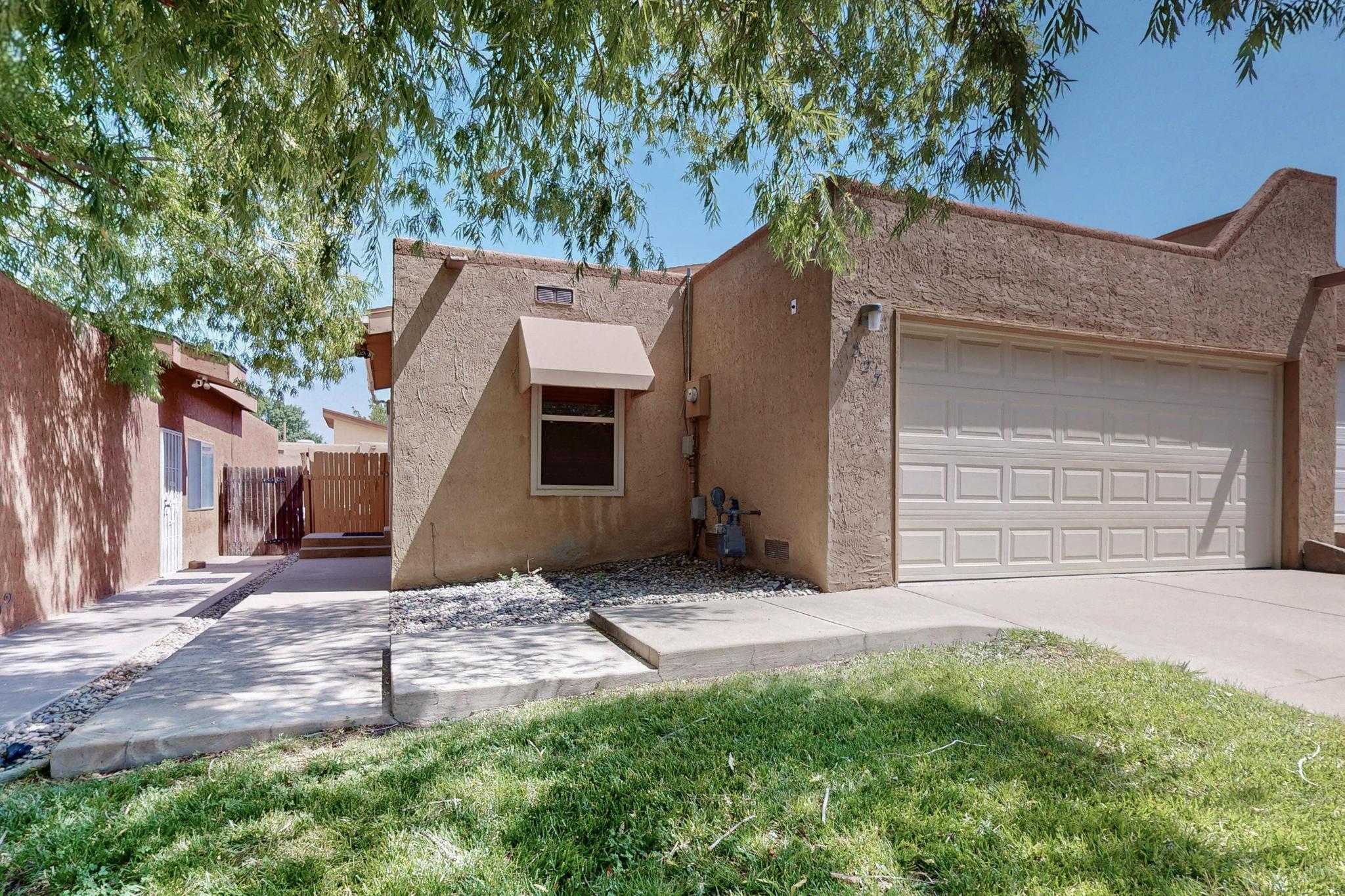 7227 Whippoorwill Lane NE
