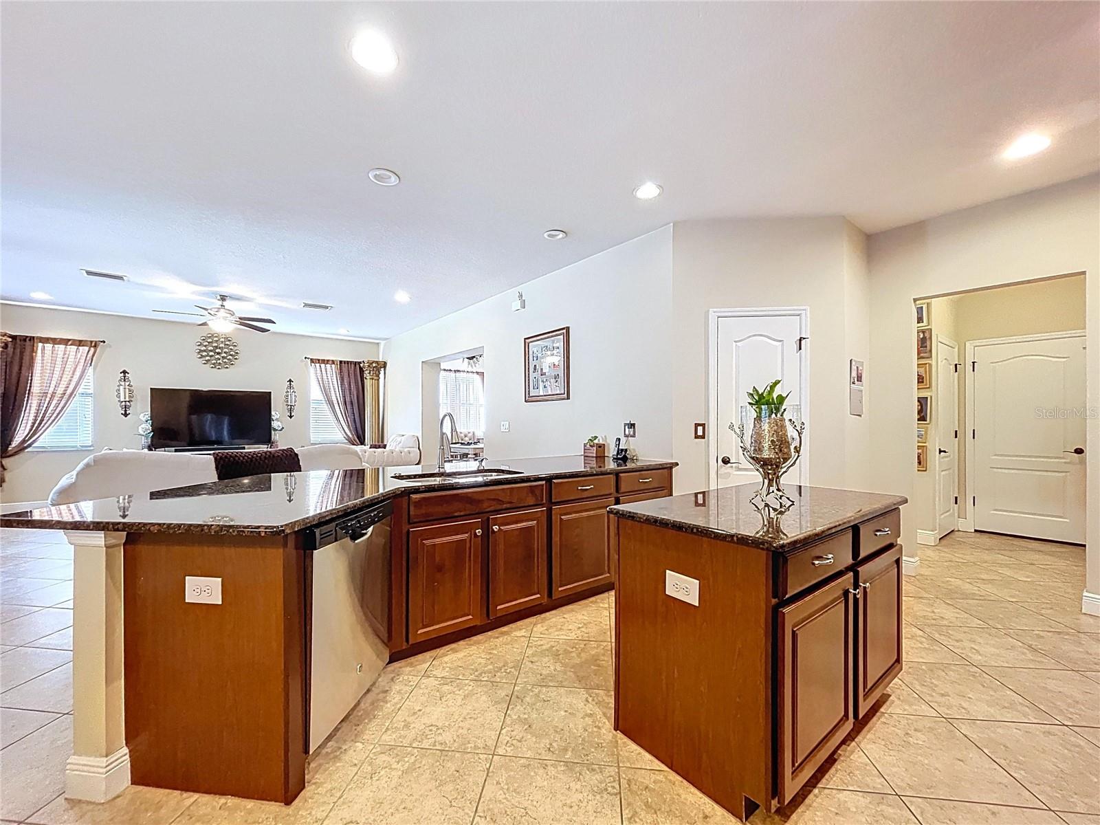 15246 ANGUILLA ISLE AVE