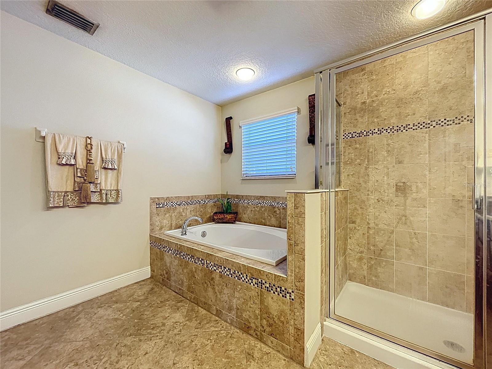 15246 ANGUILLA ISLE AVE