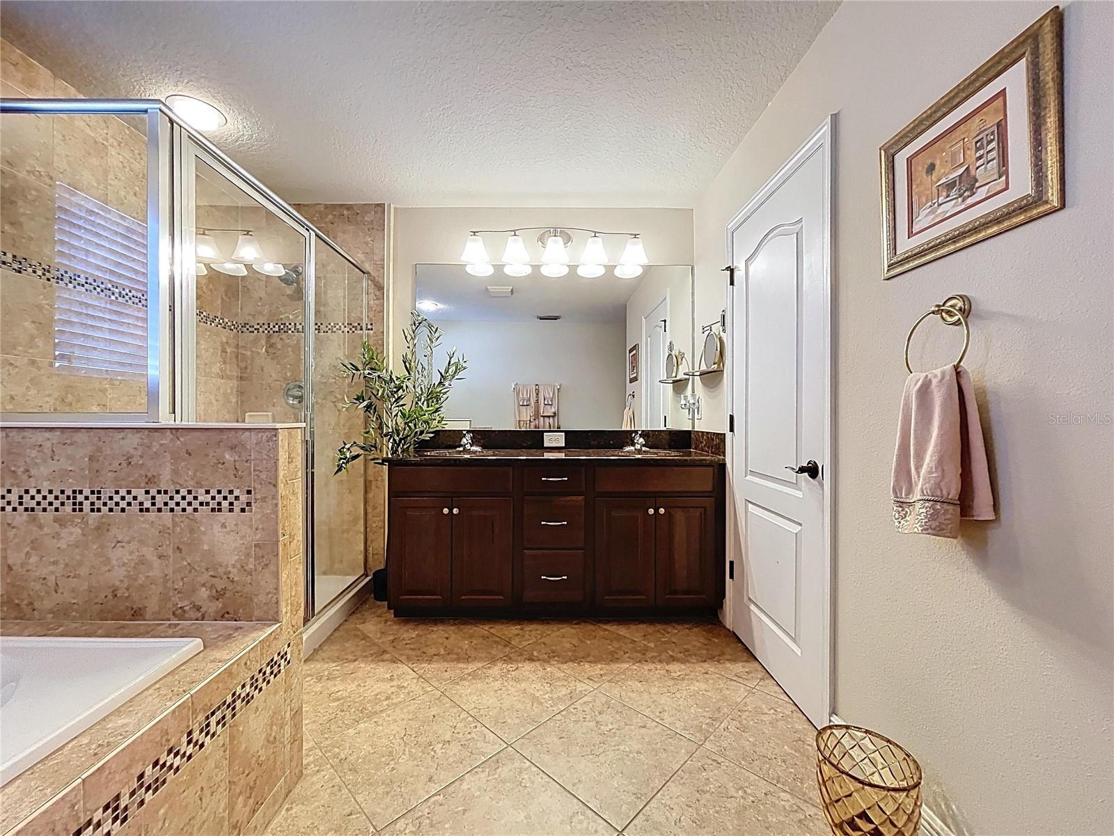 15246 ANGUILLA ISLE AVE