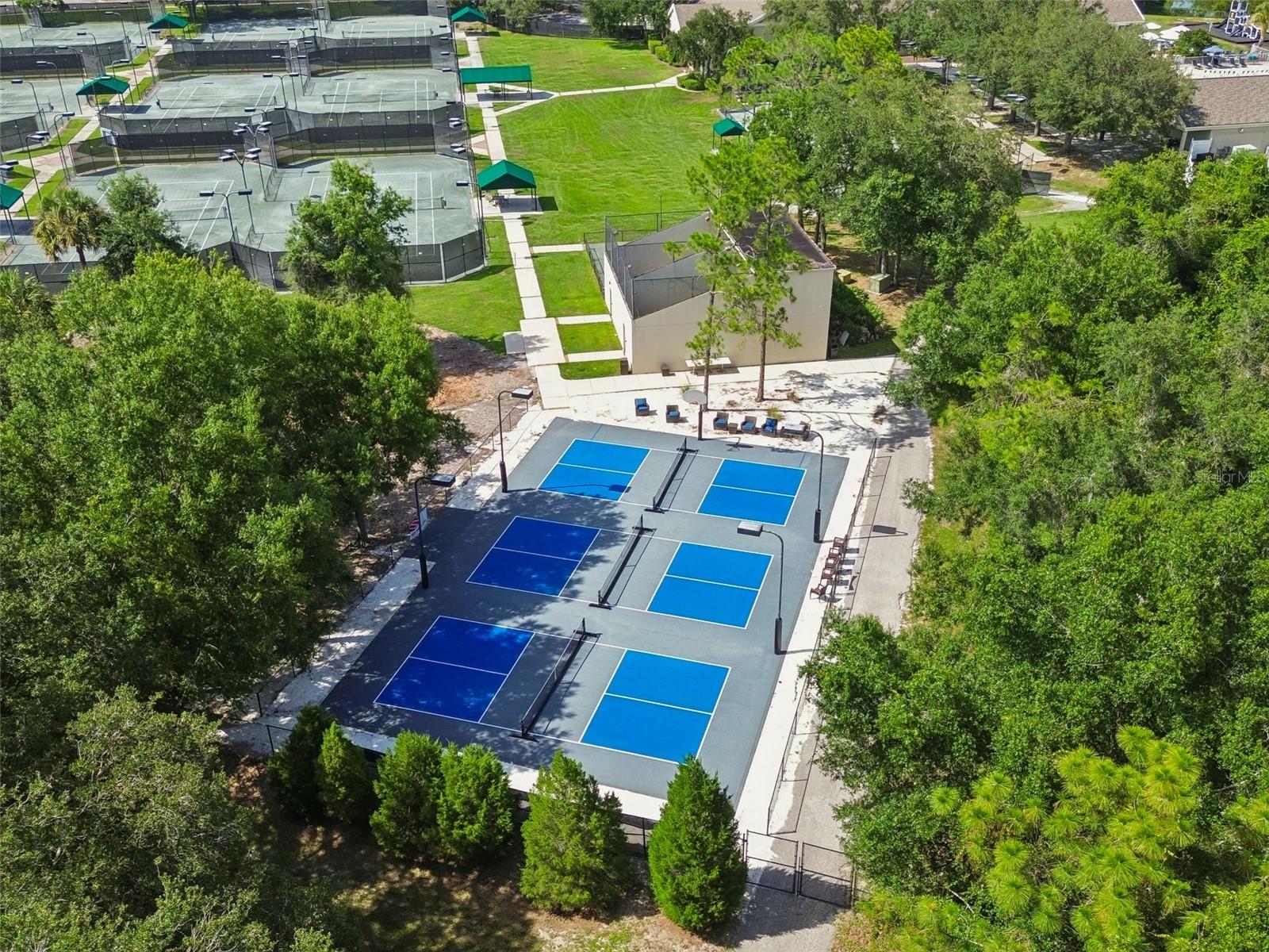 9212 PINE ISLAND CT