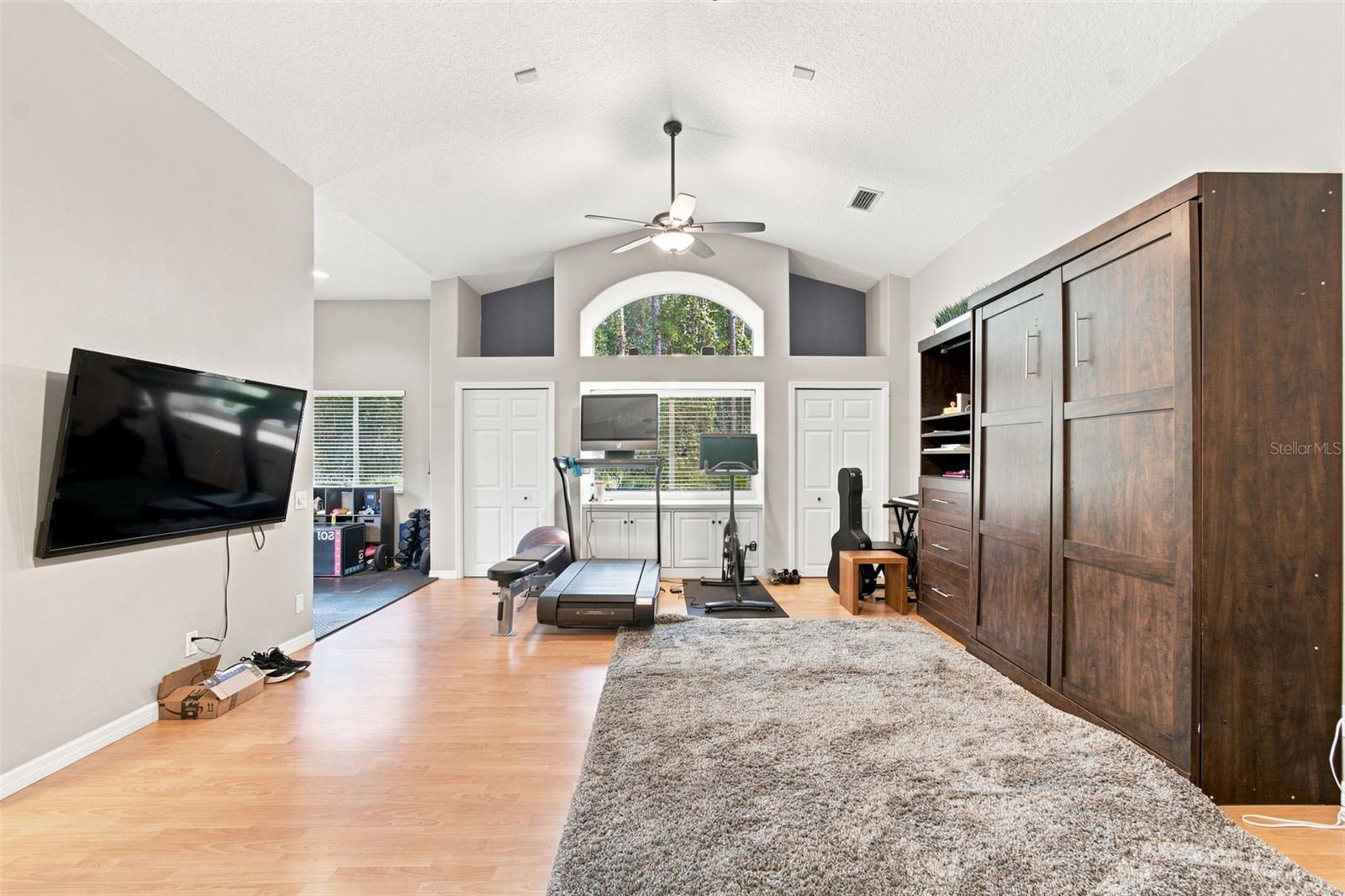 9212 PINE ISLAND CT
