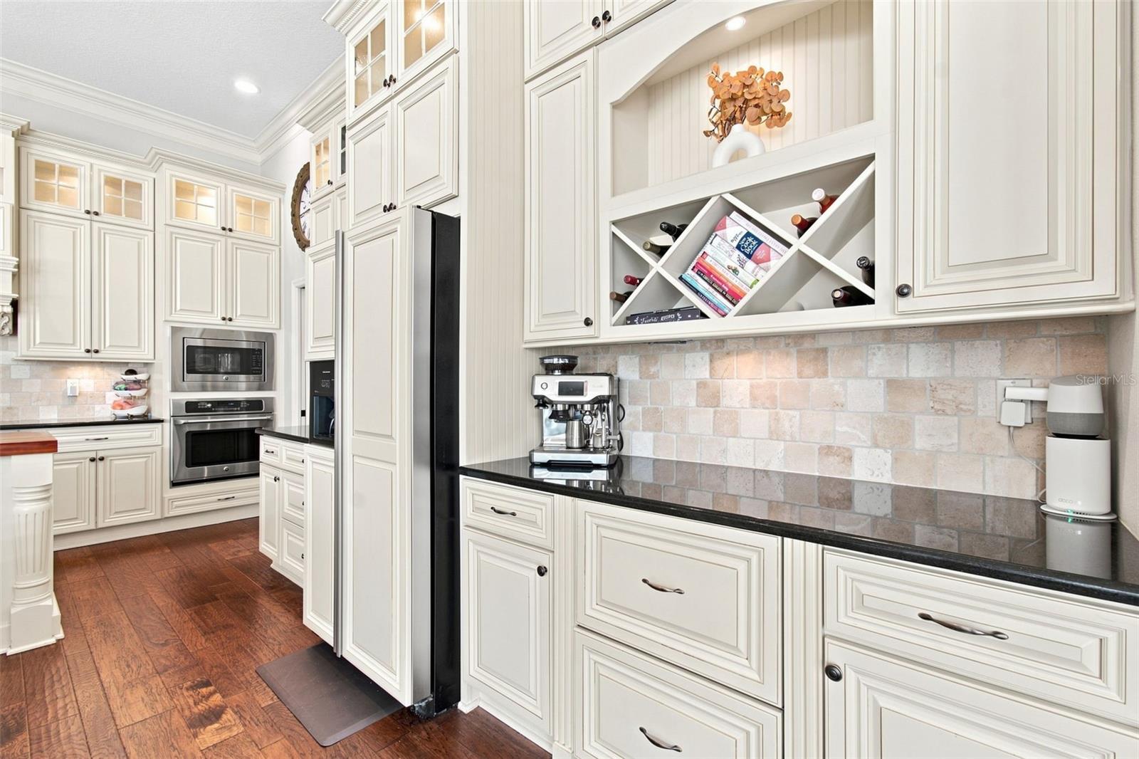 9212 PINE ISLAND CT
