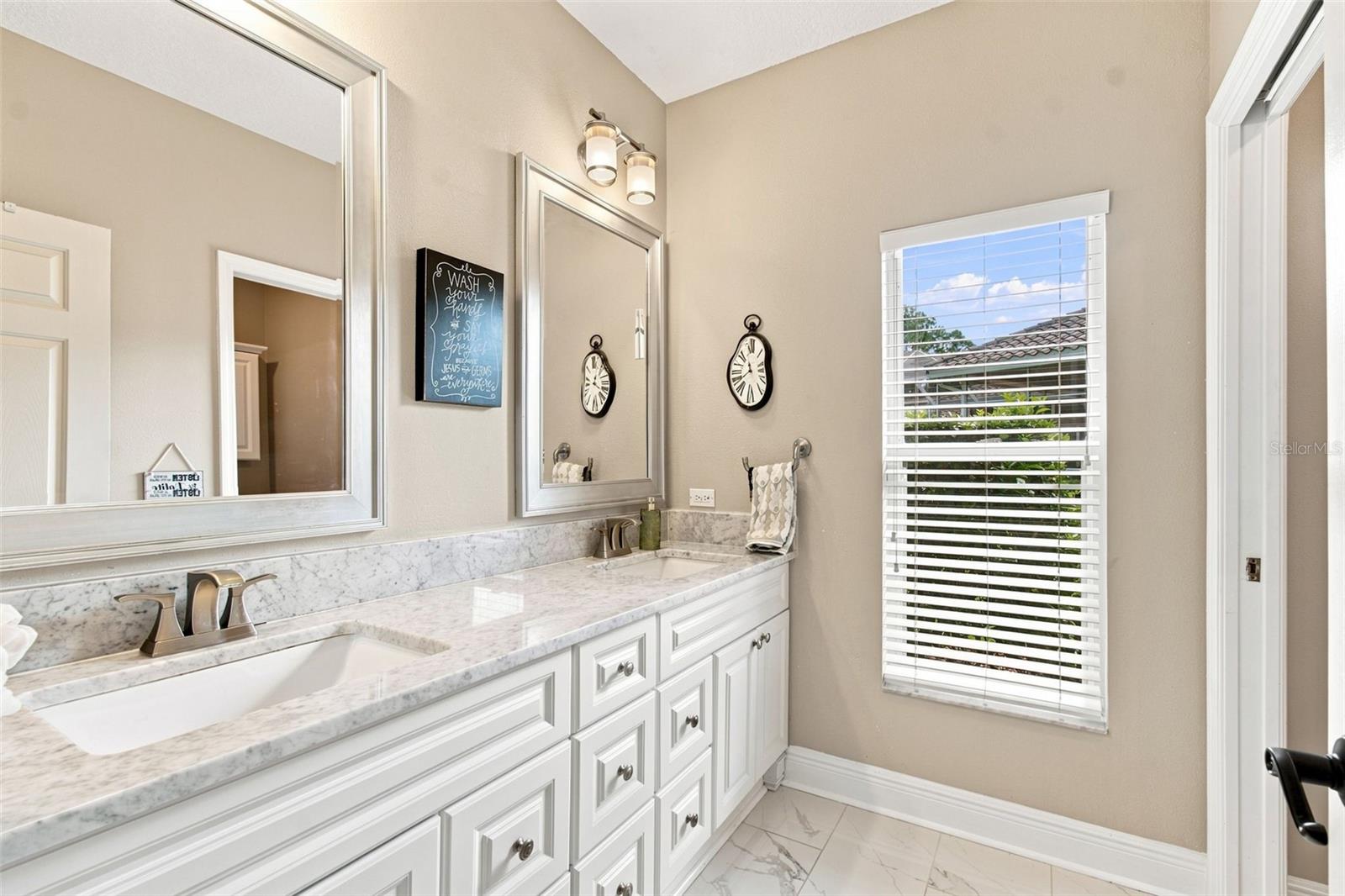 9212 PINE ISLAND CT