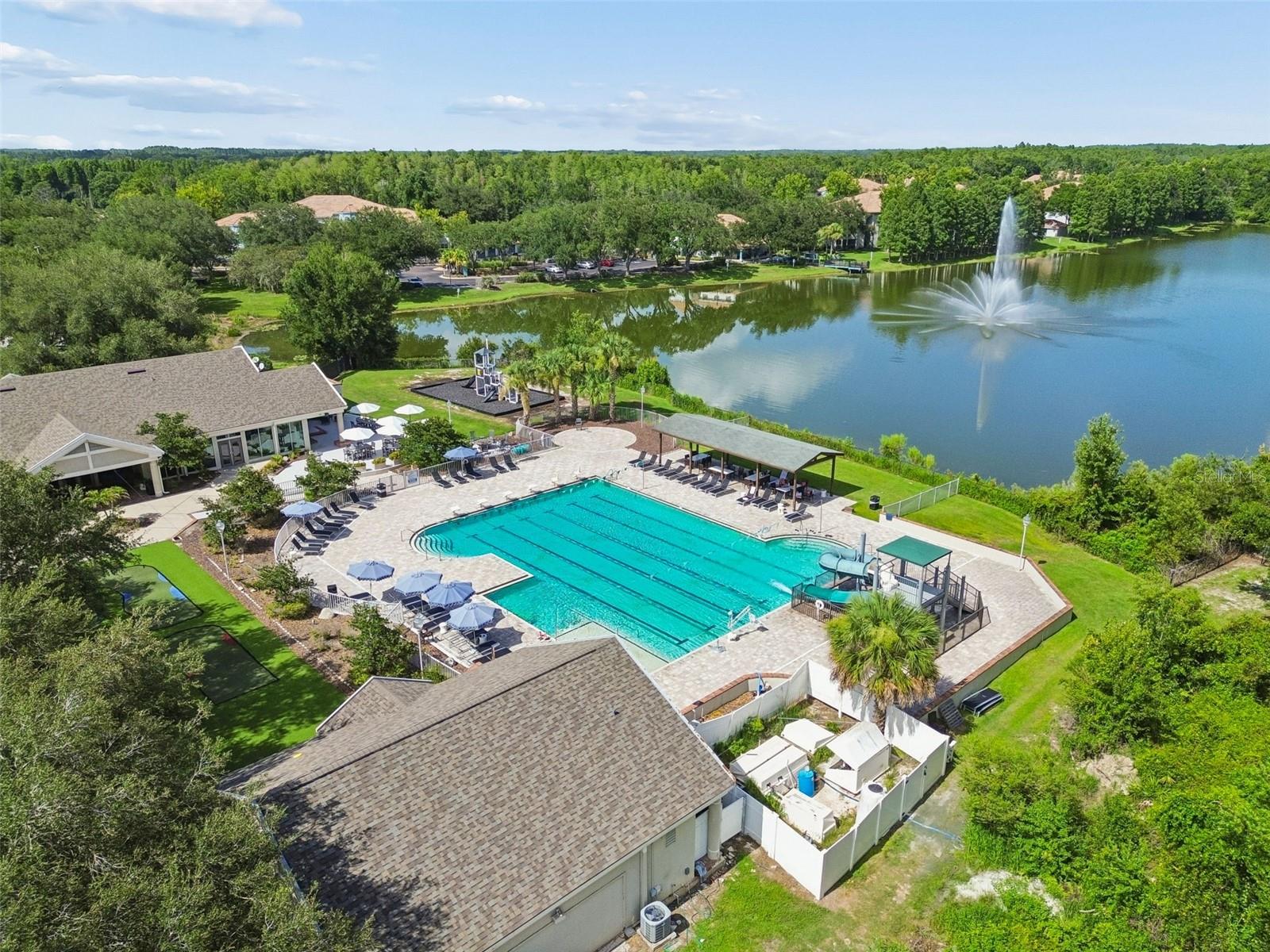 9212 PINE ISLAND CT