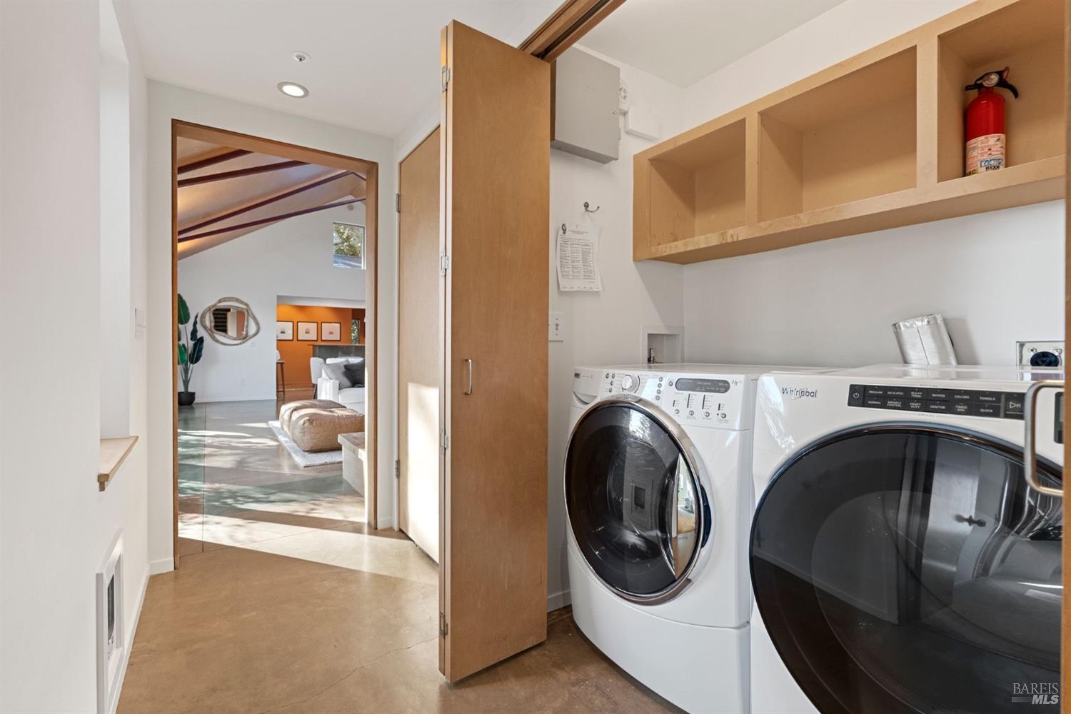 328 Panoramic Highway