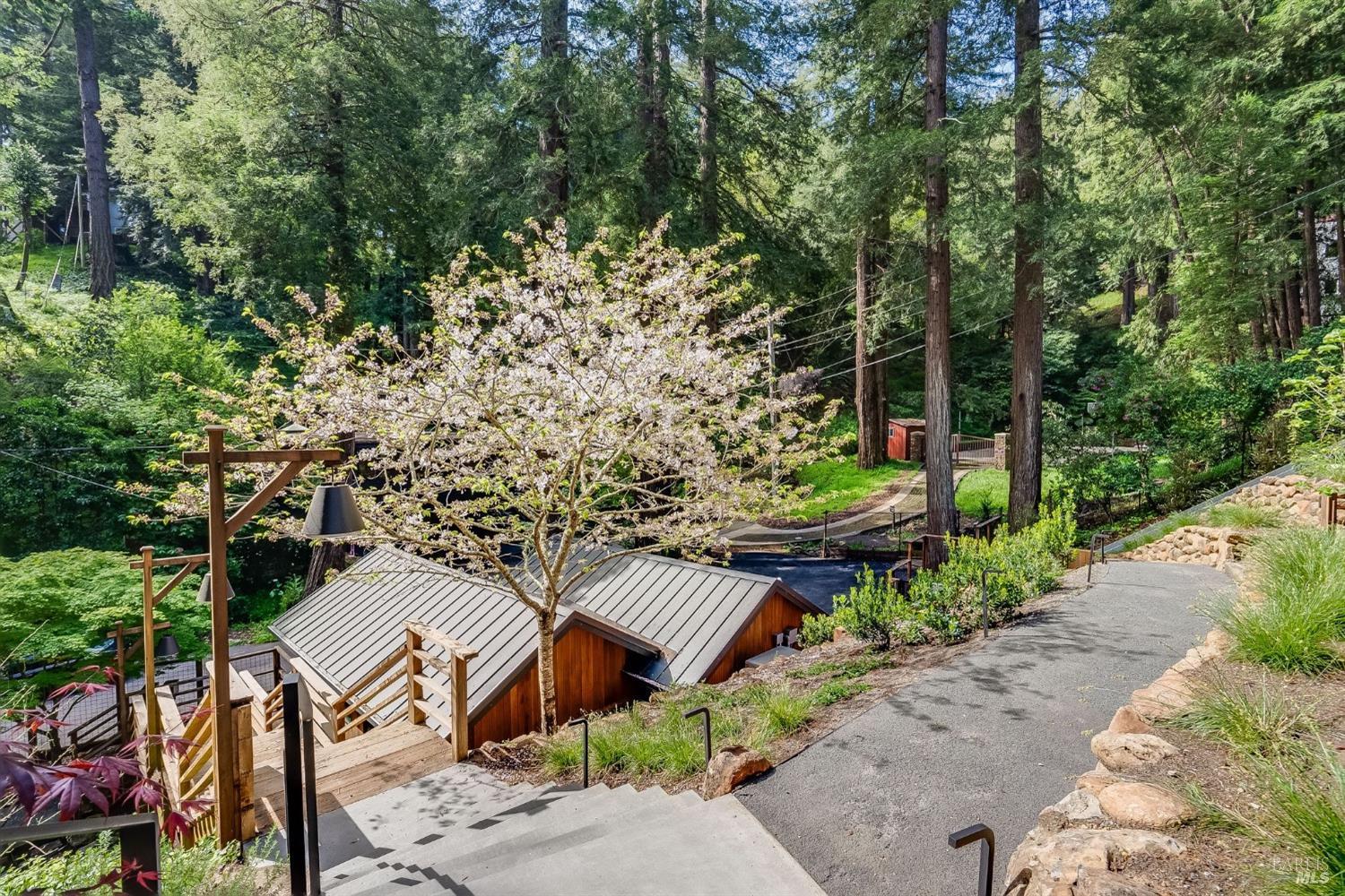 197 Corte Madera Ave