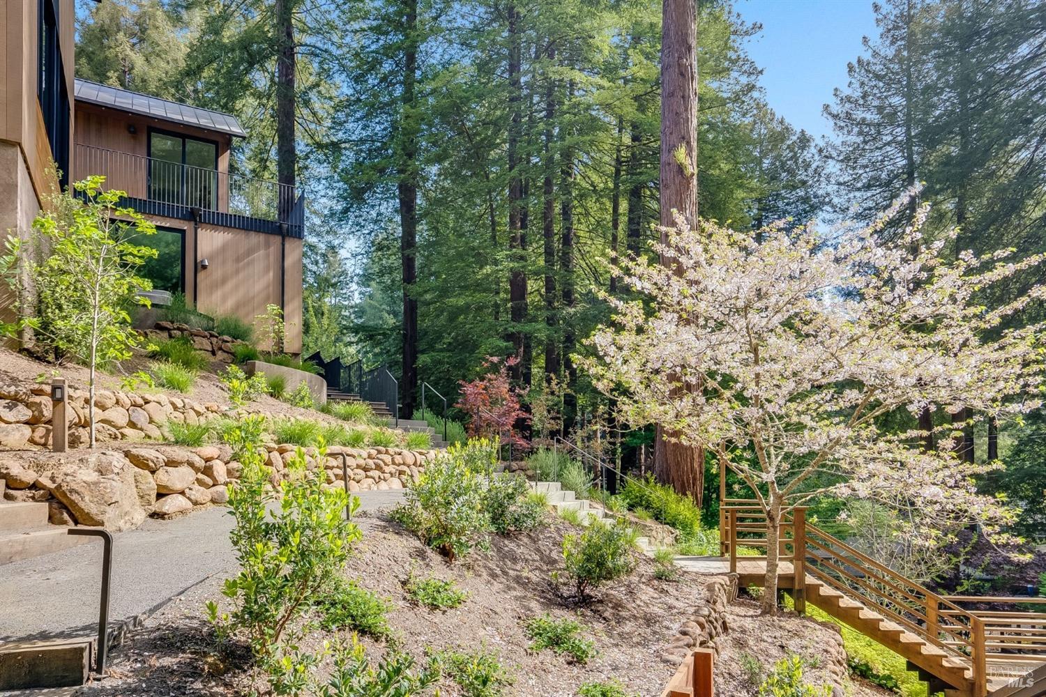 197 Corte Madera Ave