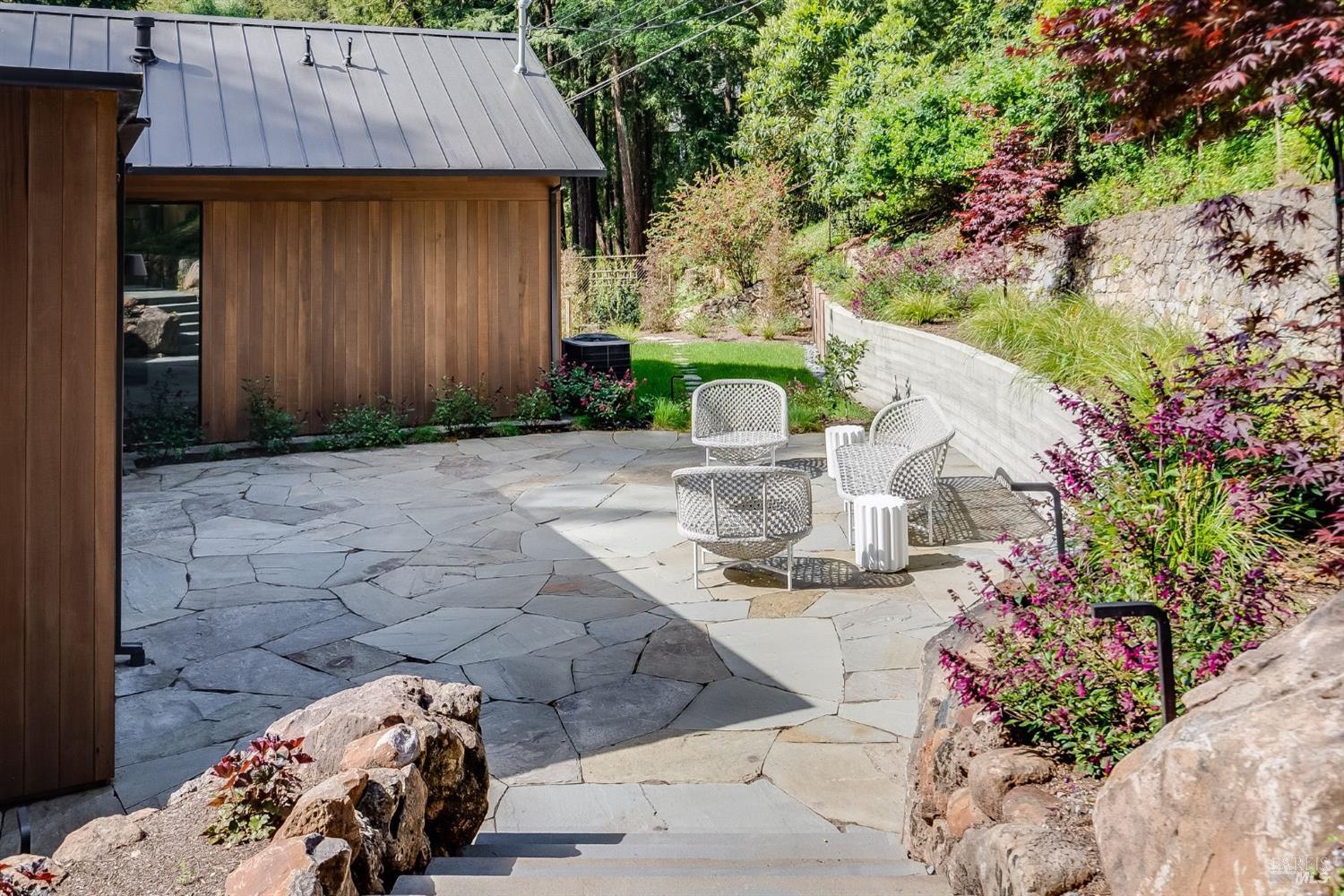 197 Corte Madera Ave