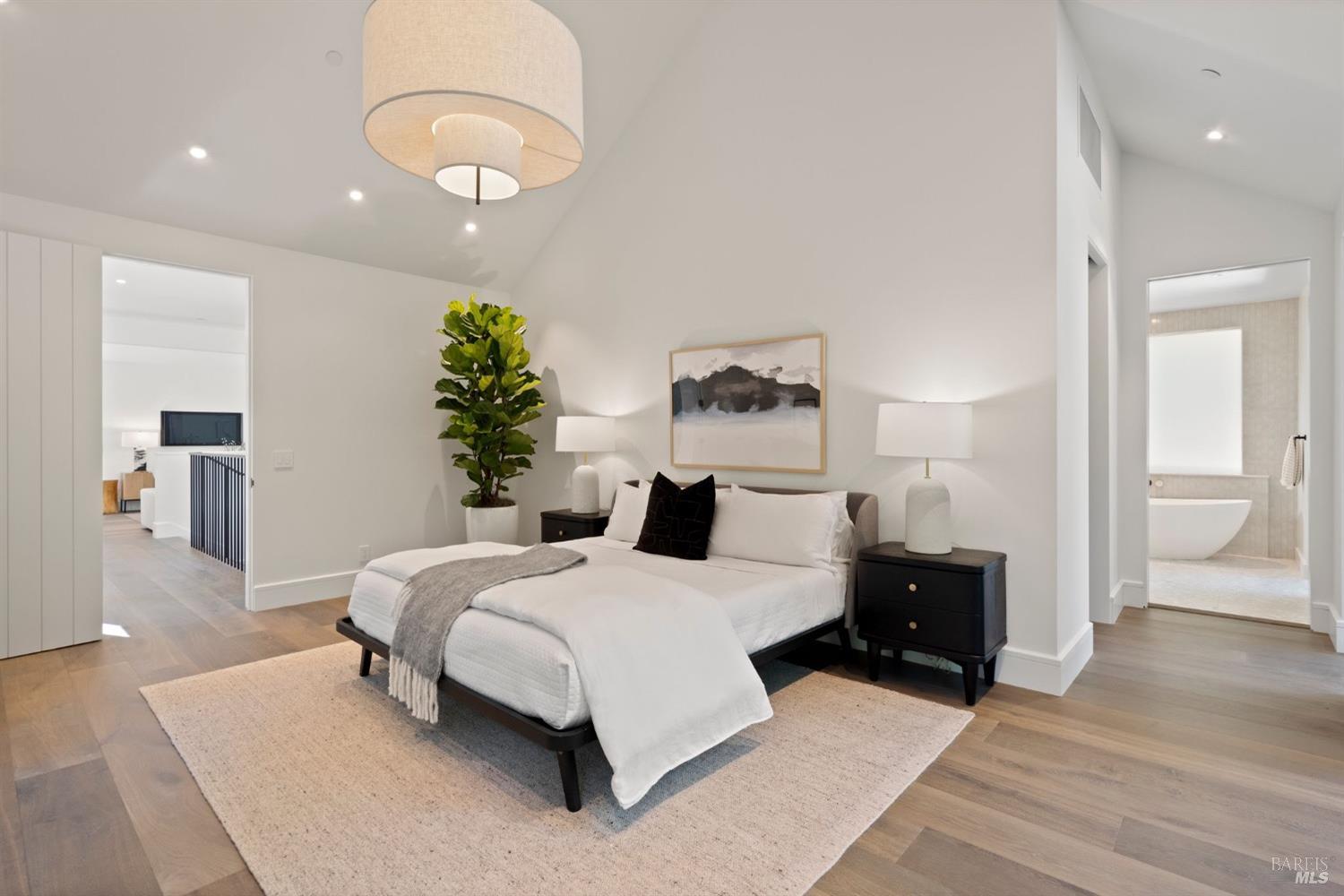 197 Corte Madera Ave