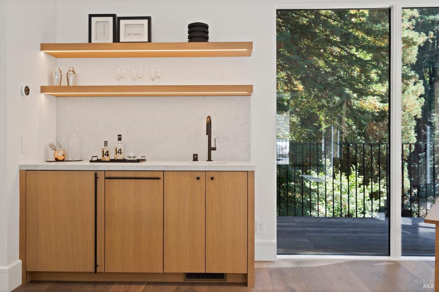 197 Corte Madera Ave