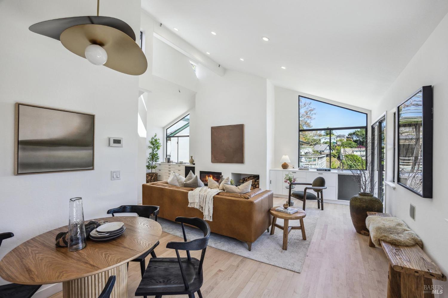 343 S Morning Sun Ave