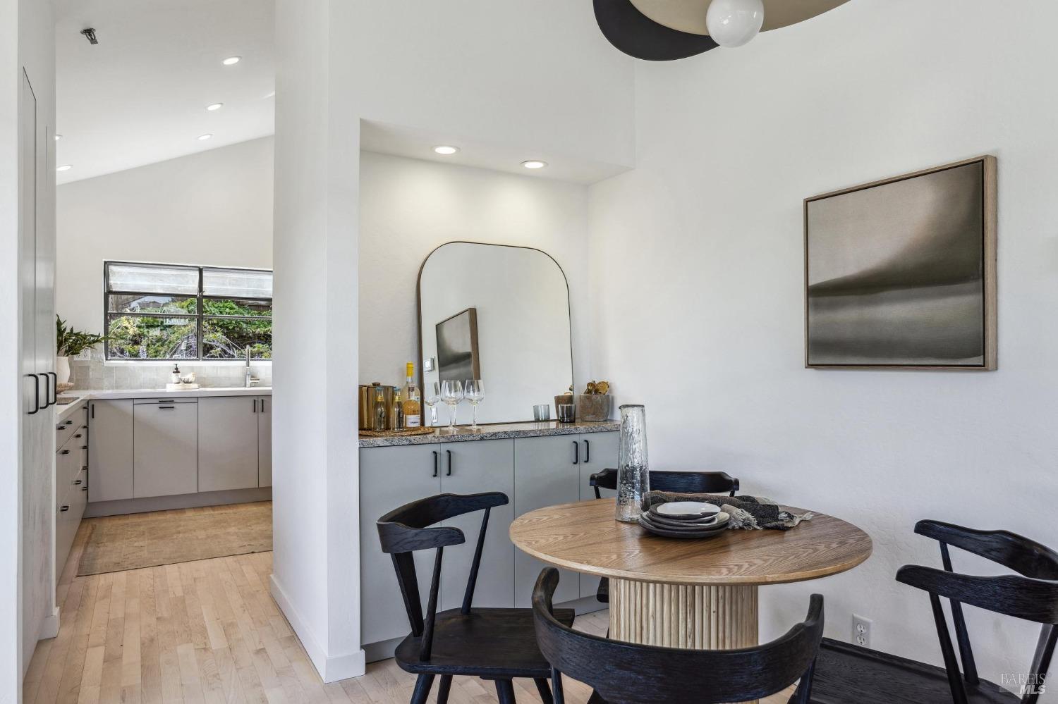 343 S Morning Sun Ave