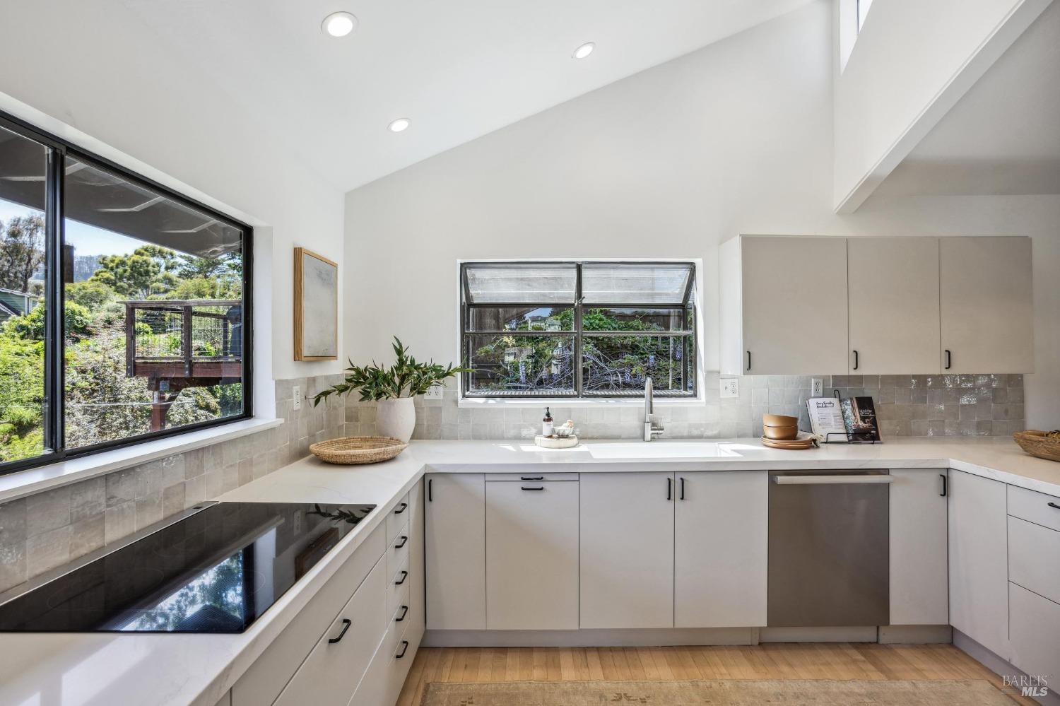 343 S Morning Sun Ave